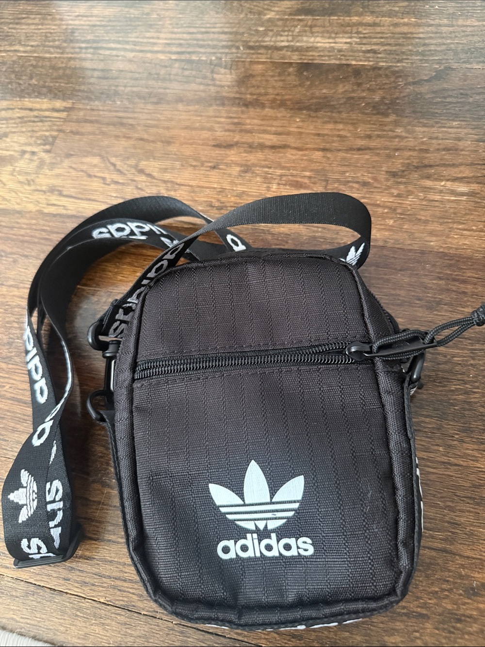 adidas Adicolor Festival Bag Trefoil Crossbody Black Like New